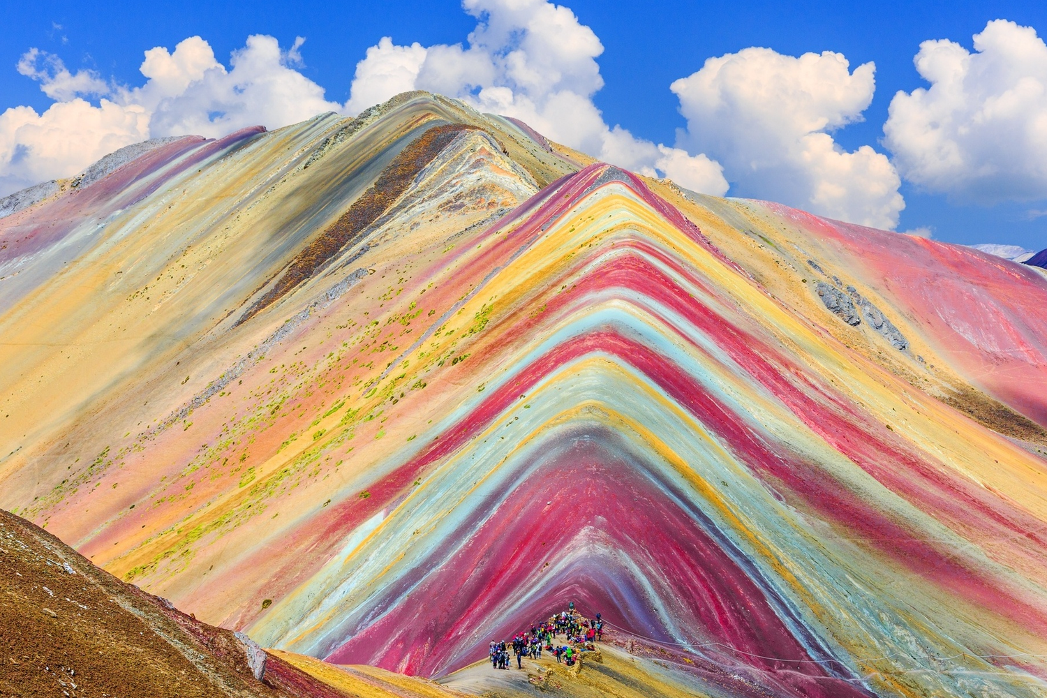 Explorando a Montanha de 7 Cores no Peru