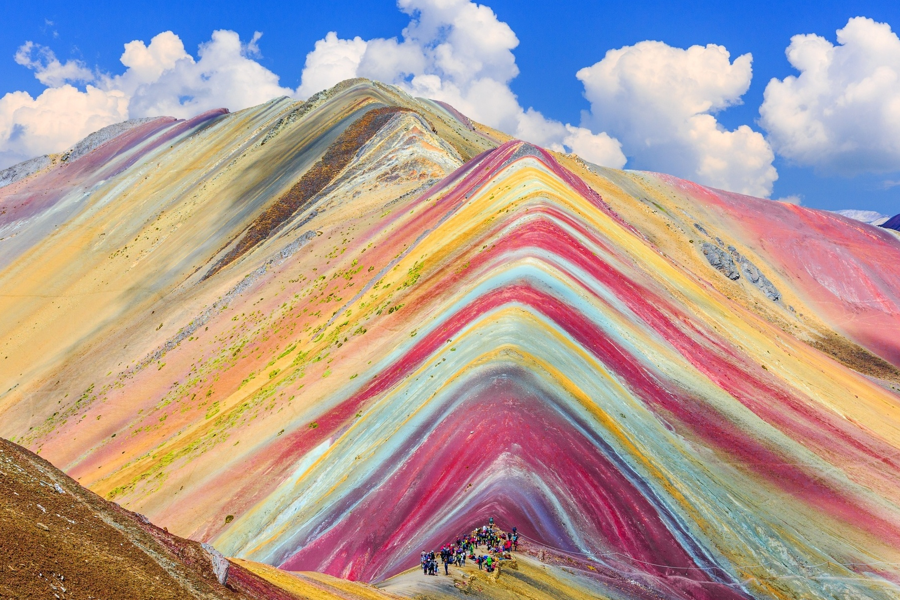 Explorando a Montanha de 7 Cores no Peru