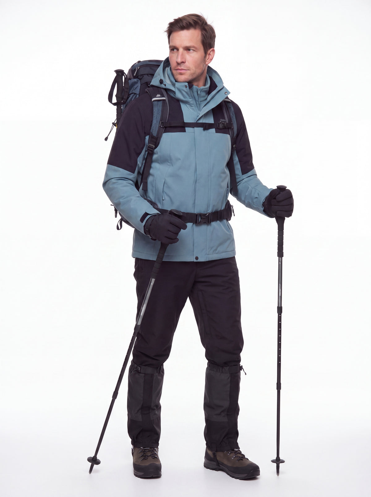 Modelo usando Jaqueta 3 em 1 Cordilheira Outlander em professional hiking, Roupa da Marca Cordilheira com Boa proteção e resistência Confiável.