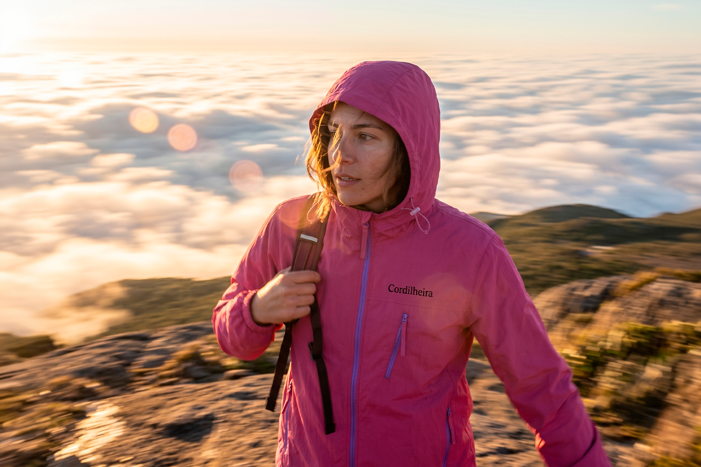 Como se vestir para acampar na serra sem passar frio: guia de roupas para camping