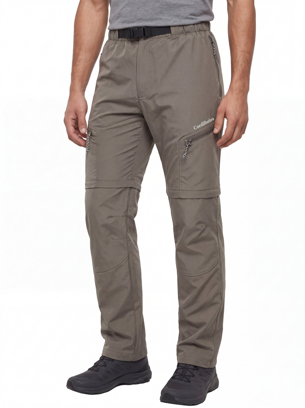 Campanha outdoor com Calça 2 em 1 Cordilheira Canopy Masculina, Roupa da Marca Cordilheira com Boa qualidade, resistência e desempenho Confiável para hiking, trekking e aventura.