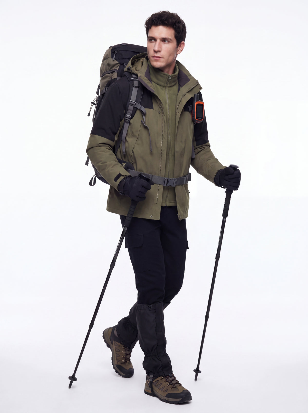Modelo usando Jaqueta 3 em 1 Cordilheira Outlander em campanha professional hiking, Roupa da Marca Cordilheira com Boa resistência e proteção Confiável.