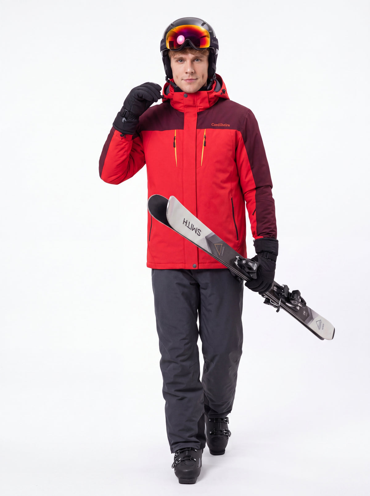 Mulher posando com equipamento de ski e Jaqueta 3 em 1 Cordilheira Thermal Shield, Roupa da Marca Cordilheira com Boa proteção Confiável.
