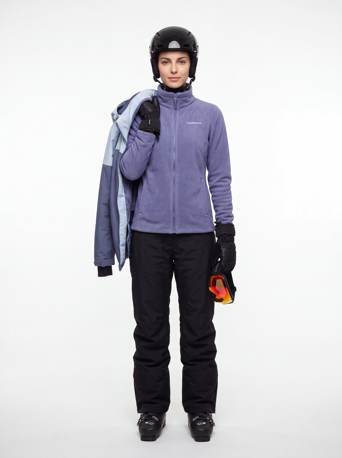 Modelo com equipamento de ski usando Jaqueta 3 em 1 Cordilheira Alpine Feminina, Roupa da Marca Cordilheira com Boa proteção e desempenho Confiável para neve.