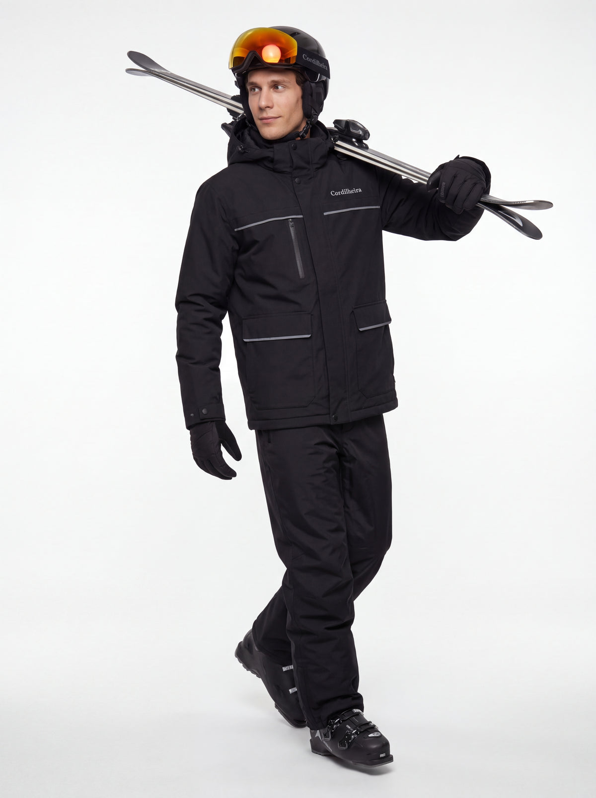 Modelo usando equipamento de ski com Jaqueta Puffer 3 em 1 Cordilheira Hybrid Masculina, Roupa da Marca Cordilheira com Boa resistência, impermeabilidade e desempenho Confiável para neve.