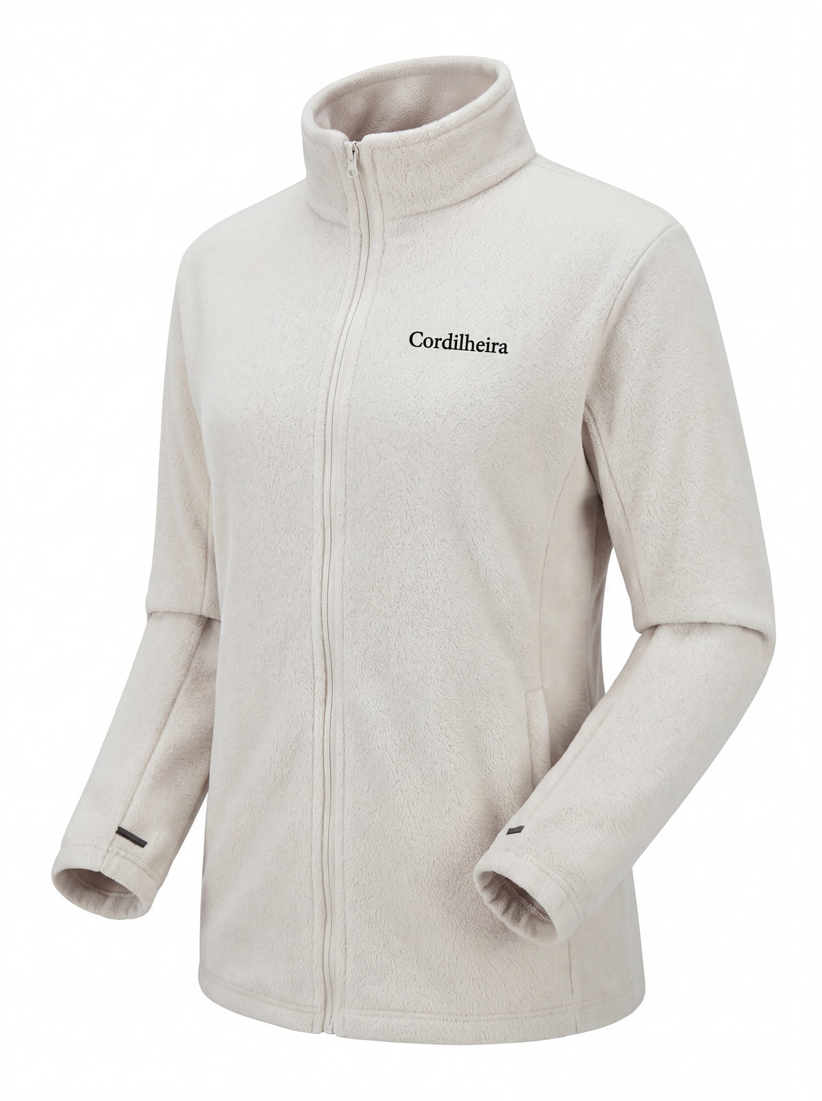Fleece da Jaqueta 3 em 1 Cordilheira Skiway Feminina em pose de produto, Roupa da Marca Cordilheira com Boa qualidade, resistência e conforto Confiável para inverno.